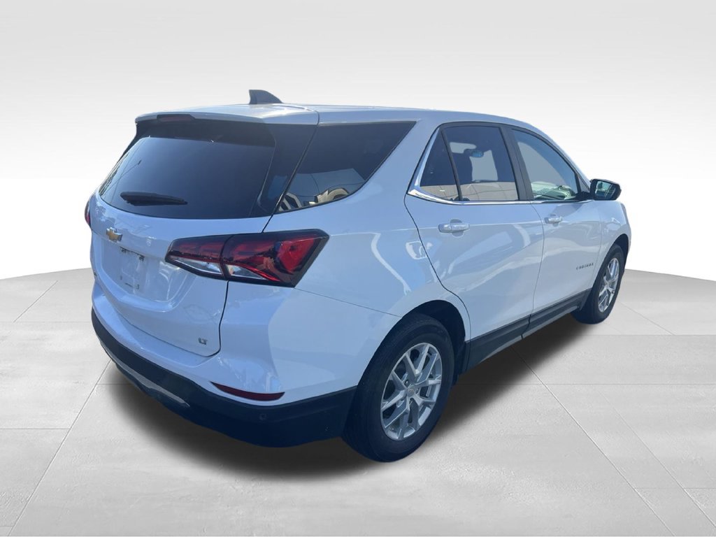 Used 2024 Chevrolet Equinox LT FWD image 8