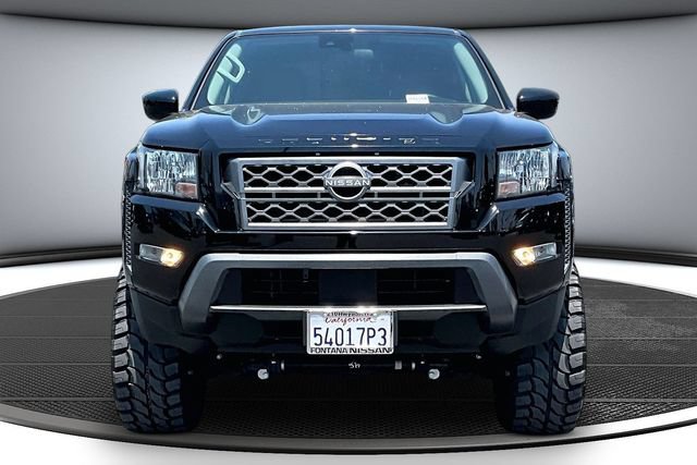 Certified 2022 Nissan Frontier SV RWD image 2