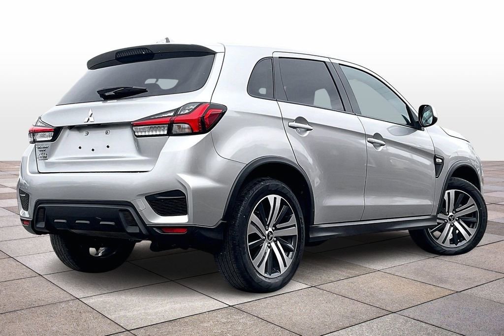Used 2022 Mitsubishi Outlander Sport ES image 12
