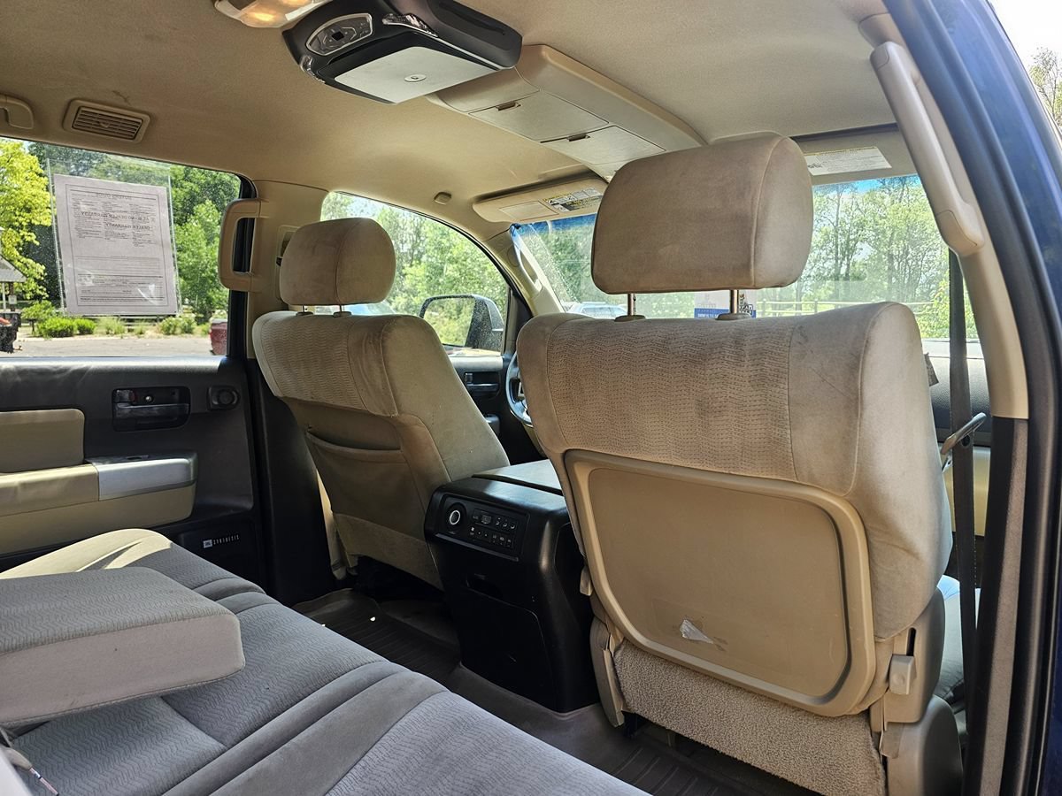 Used 2008 Toyota Sequoia SR5 AWD/4WD image 42