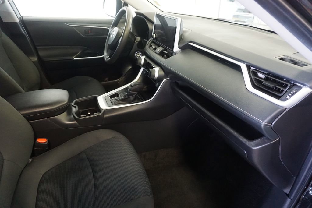 Certified 2024 Toyota RAV4 LE image 23