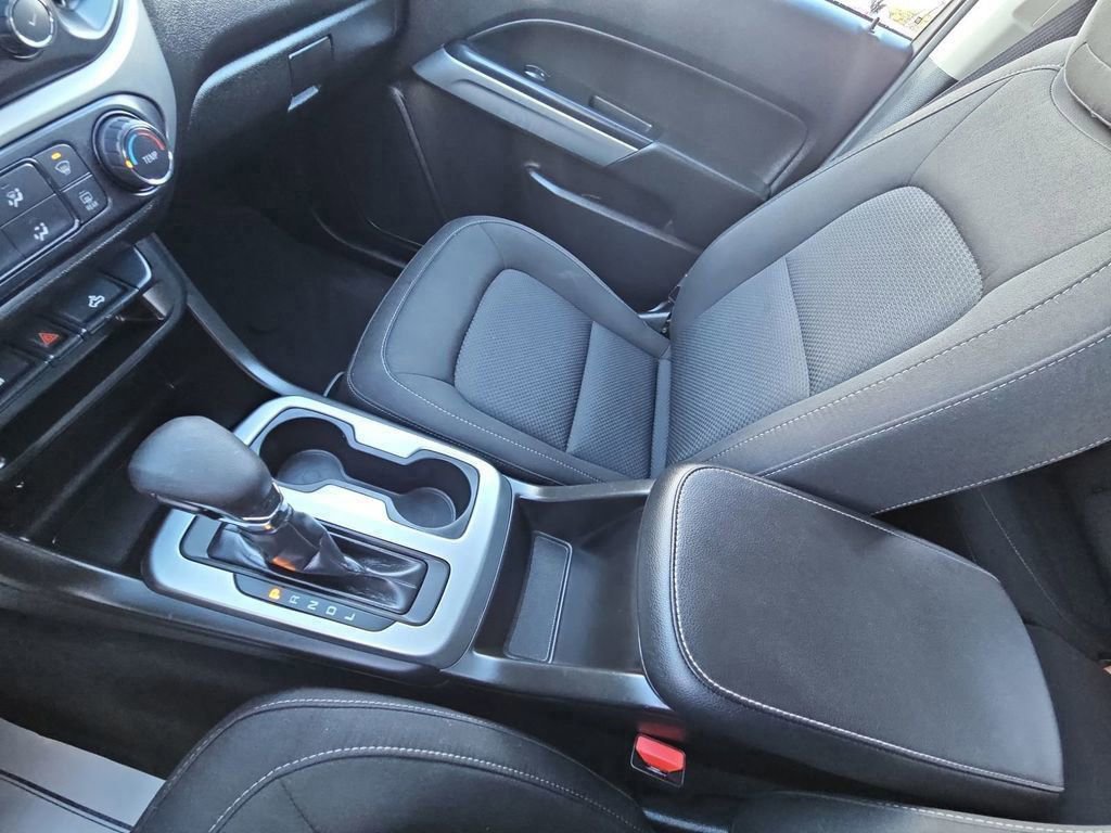 Used 2022 Chevrolet Colorado LT w/ LT Convenience Package image 18