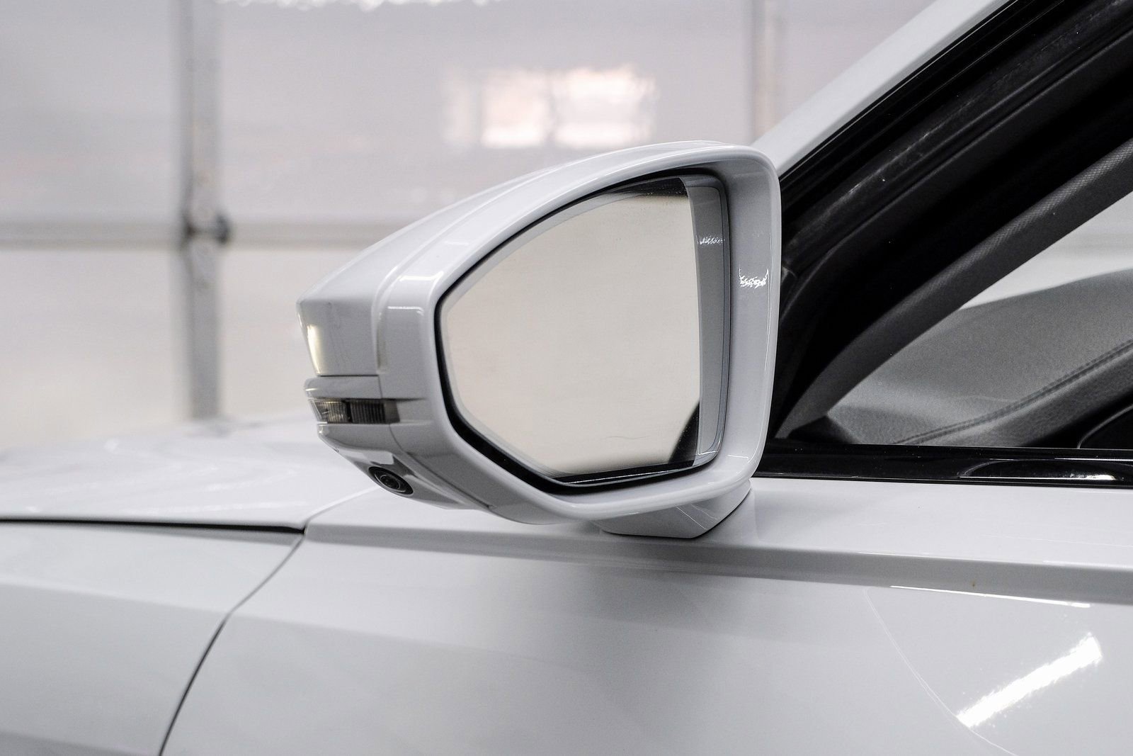 Used 2022 Audi A8 L 3.0T w/ Luxury Package image 52