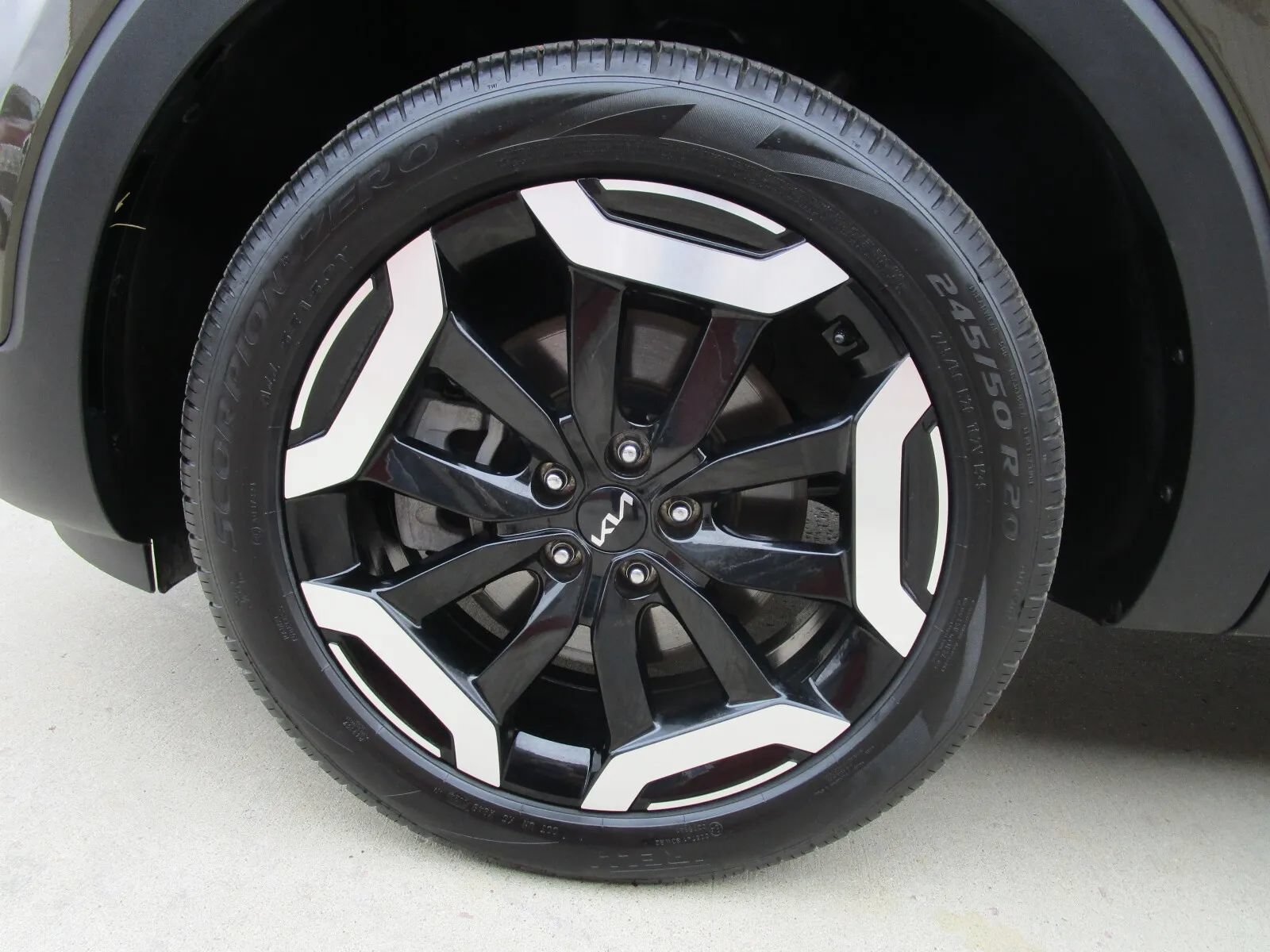 Used 2025 Kia Telluride S AWD/4WD image 10