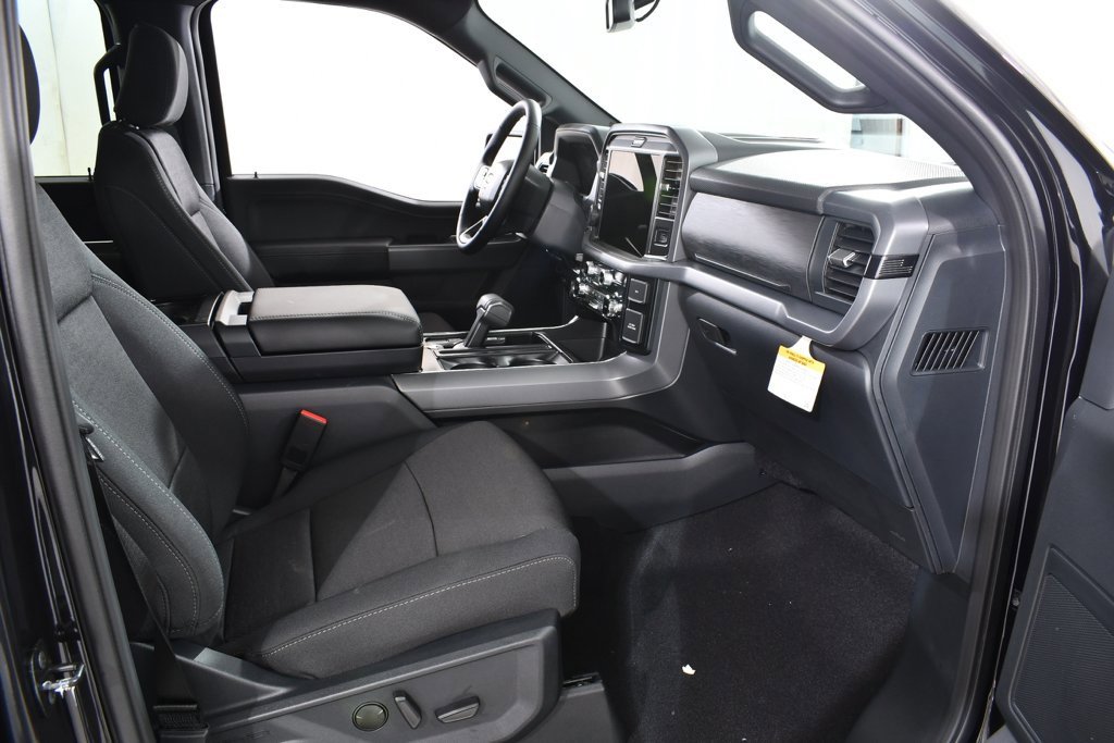 New 2026 Ford F150 XLT w/ Equipment Group 302A MID image 10