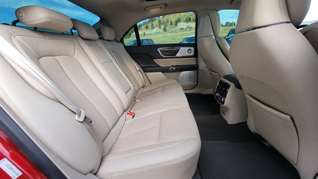 Used 2019 Lincoln Continental Reserve image 56