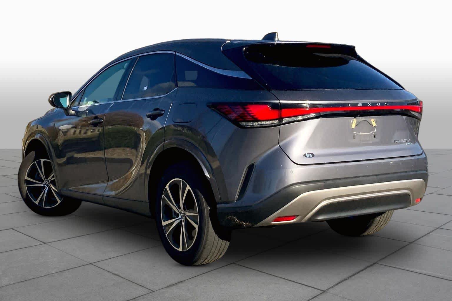 Used 2023 Lexus RX 350h w/ Accessory Package (2T) AWD/4WD image 12