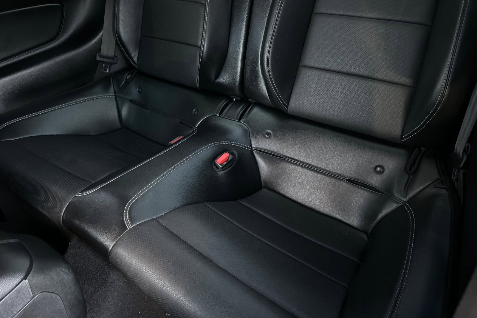 Used 2021 Ford Mustang Premium image 12