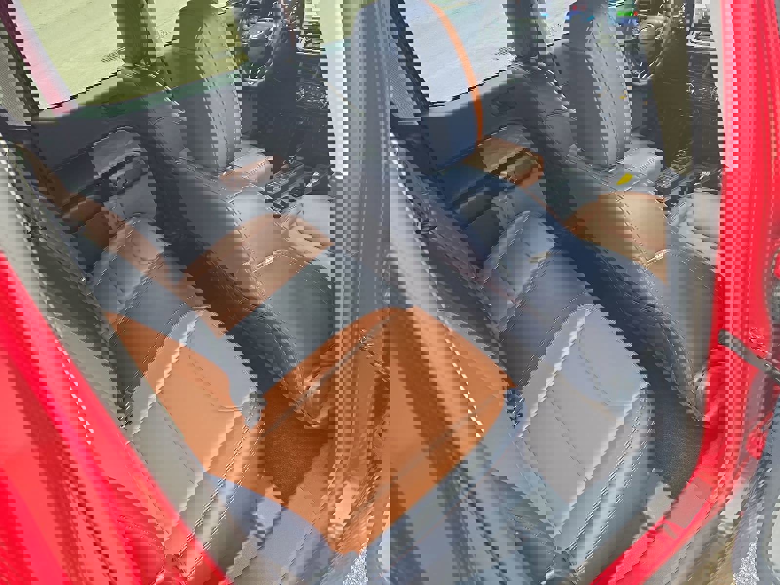 Used 2022 Ford Maverick Lariat w/ Lariat Luxury Package image 12