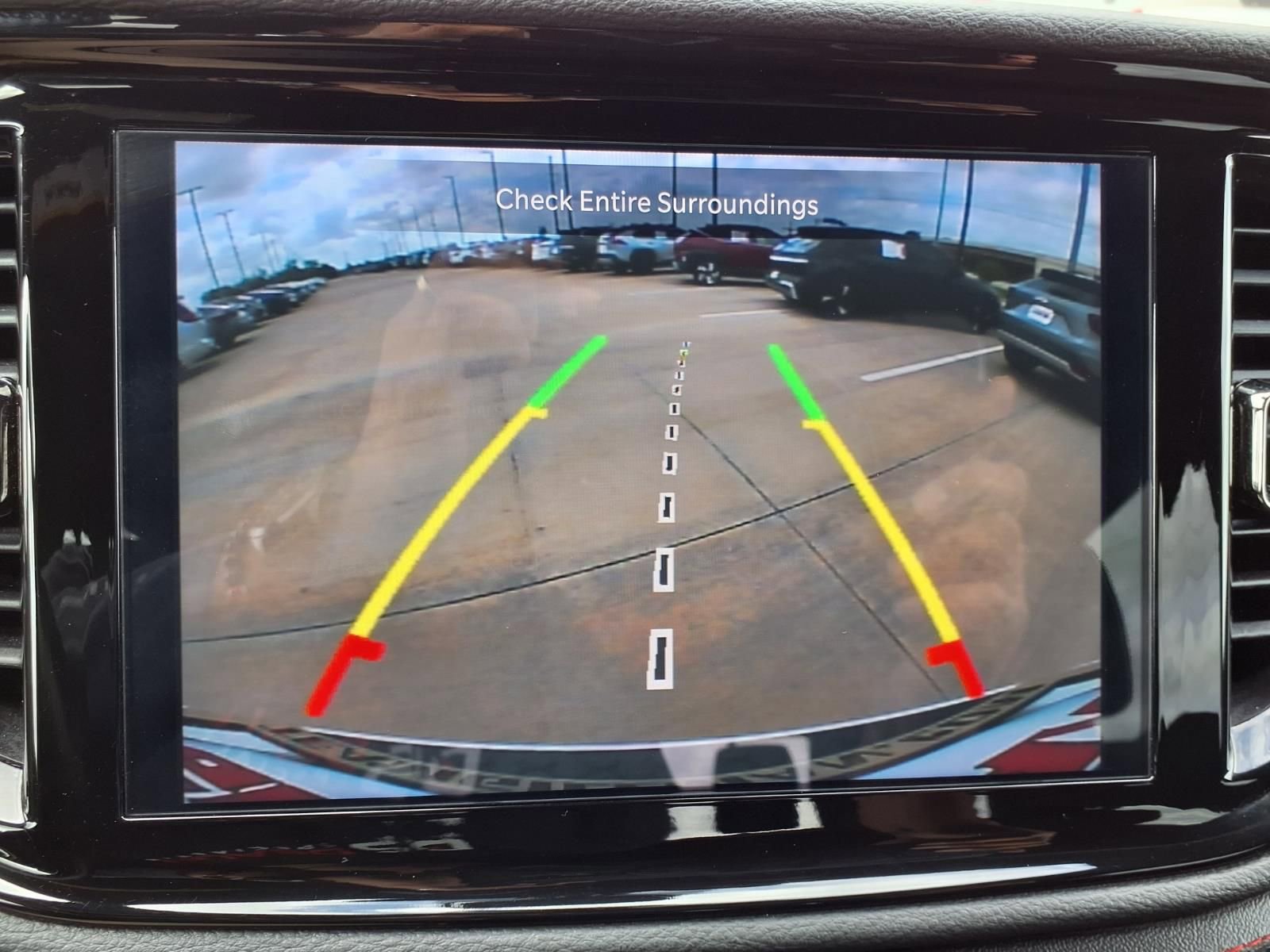Used 2025 Dodge Durango GT AWD/4WD image 11