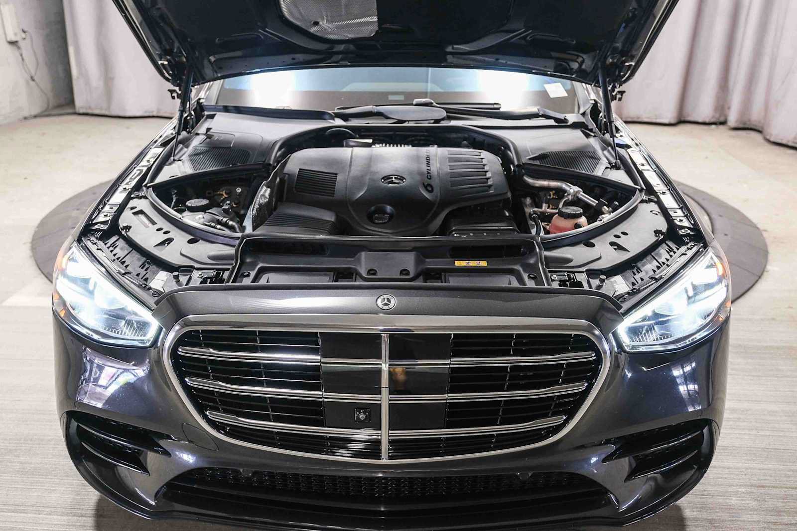 Certified 2022 Mercedes-Benz S 500 4MATIC image 32