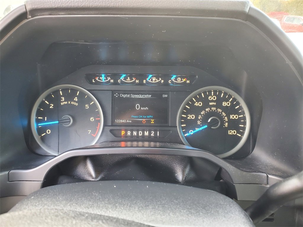 Used 2015 Ford F150 XLT w/ Equipment Group 301A Mid image 15