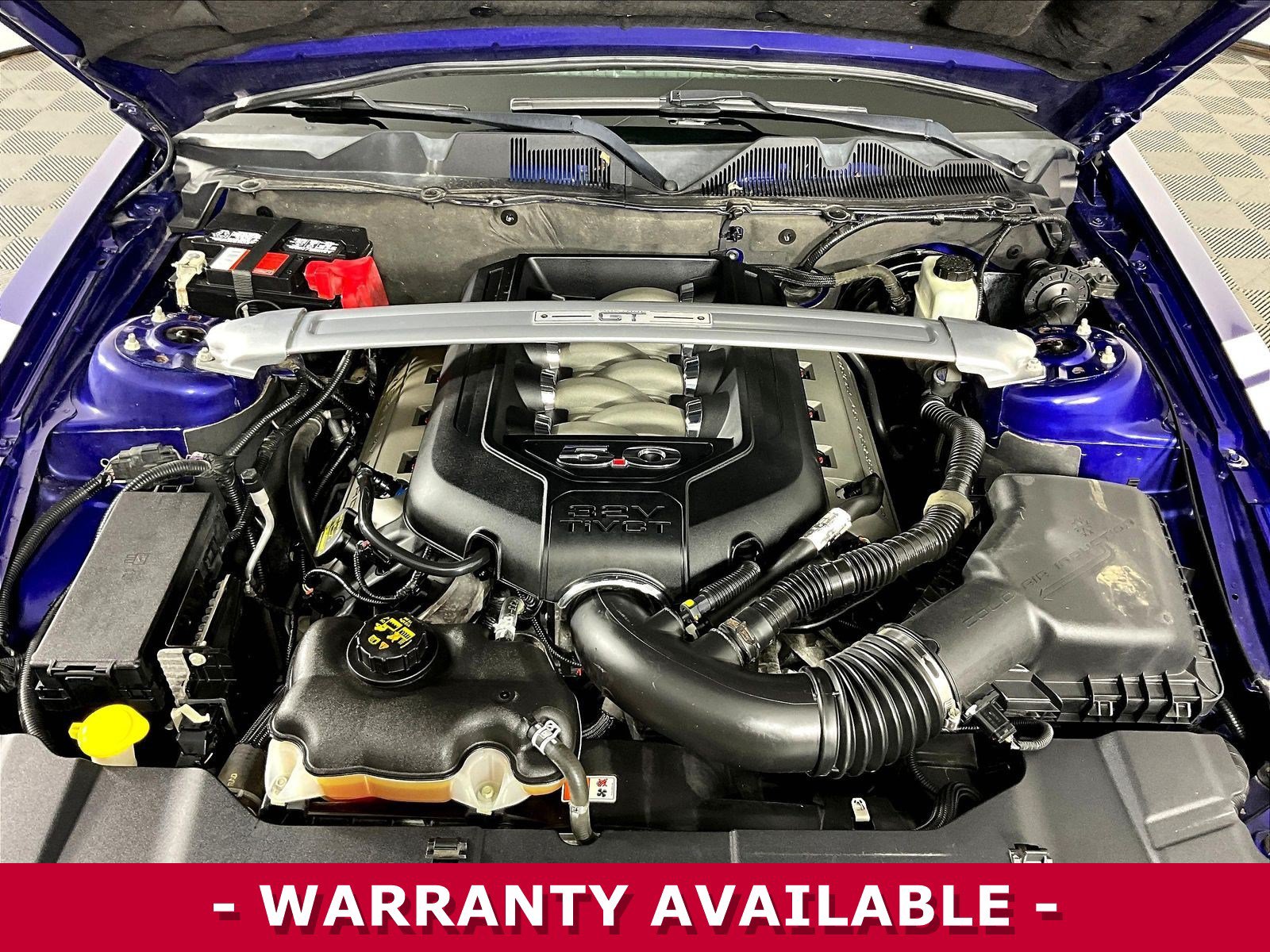 Used 2014 Ford Mustang GT Premium w/ Comfort Package RWD image 27