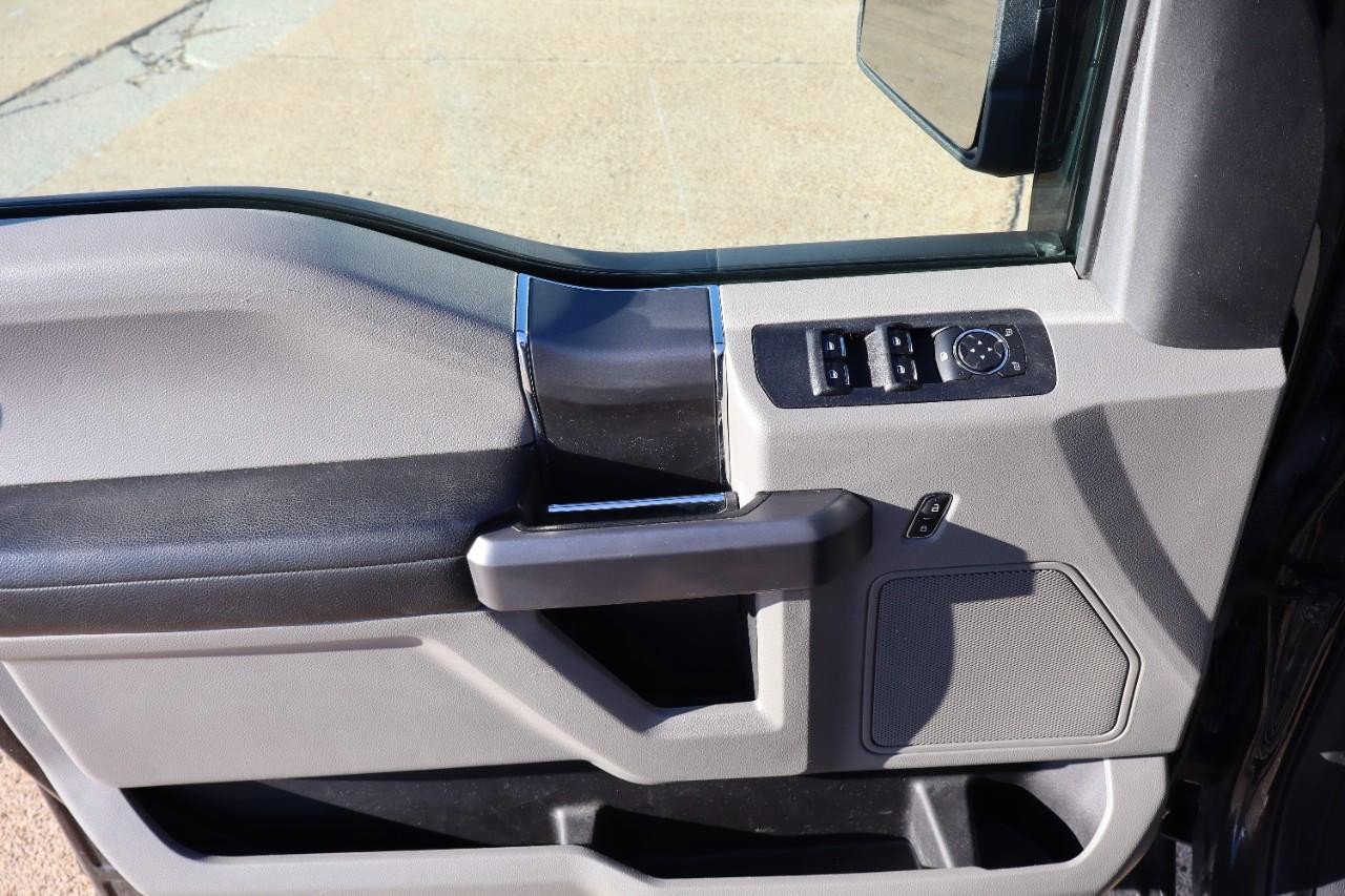 Used 2020 Ford F150 XLT w/ Equipment Group 302A Luxury image 11