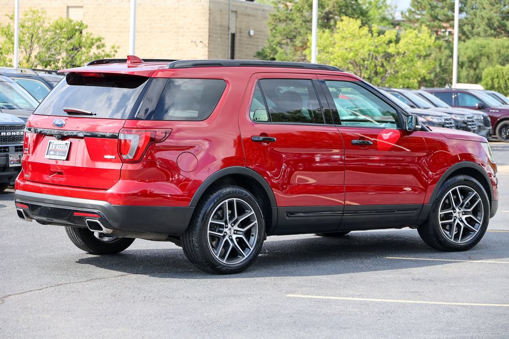 Used 2017 Ford Explorer Sport w/ Equipment Group 401A AWD/4WD image 15
