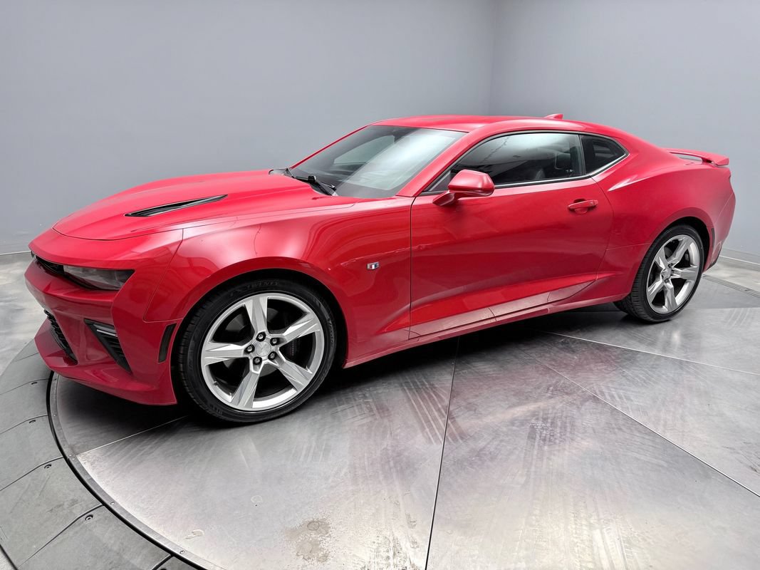 Used 2016 Chevrolet Camaro SS RWD image 1