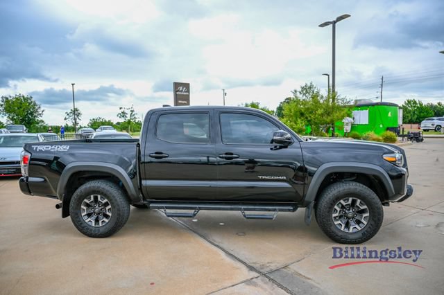 Used 2023 Toyota Tacoma TRD Off-Road w/ Technology Package AWD/4WD image 6