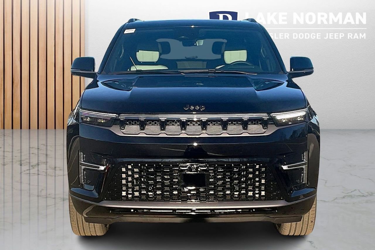 New 2026 Jeep Grand Wagoneer Summit w/ Premium Group III image 3
