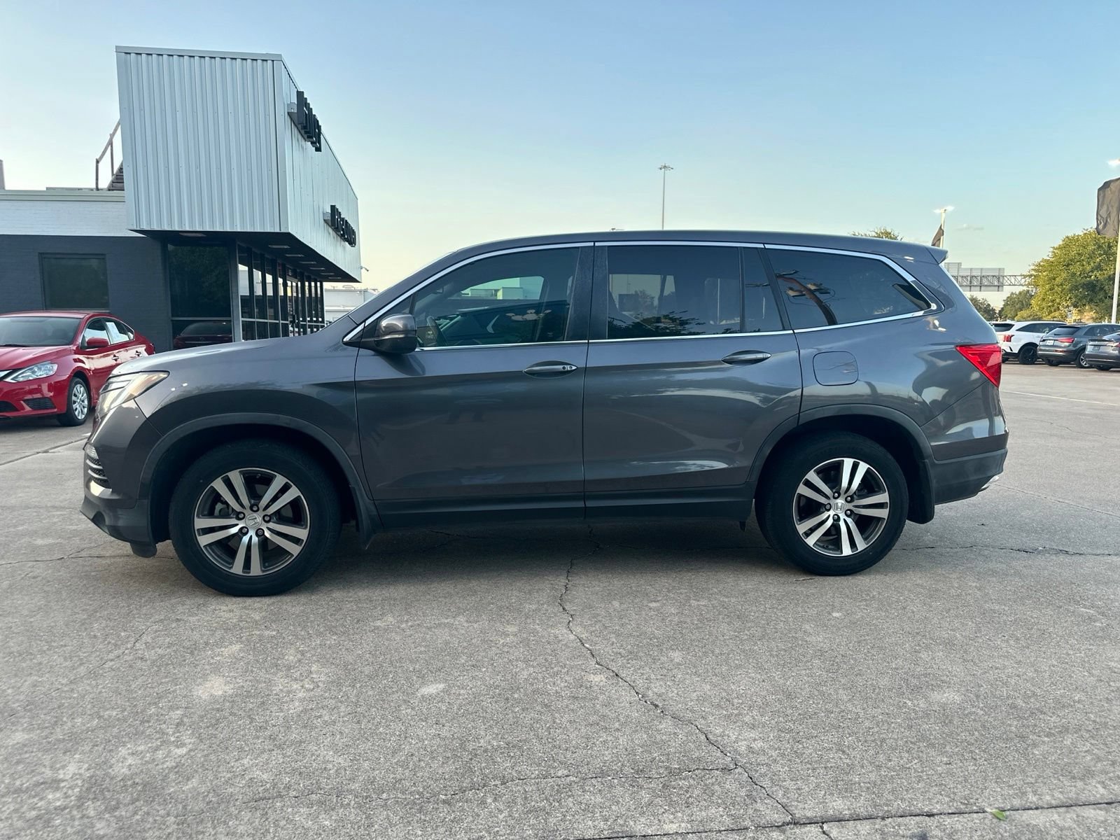 Used 2016 Honda Pilot EX-L image 3