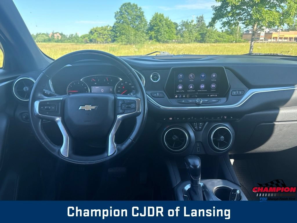 Used 2020 Chevrolet Blazer LT AWD/4WD image 2