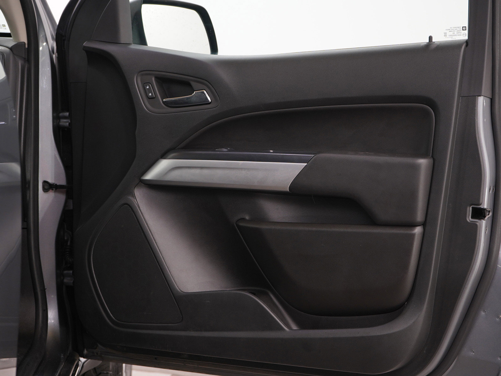Used 2022 Chevrolet Colorado LT image 9