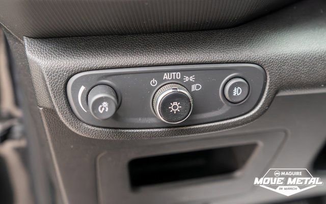 Used 2023 Chevrolet TrailBlazer LT w/ Convenience Package image 19