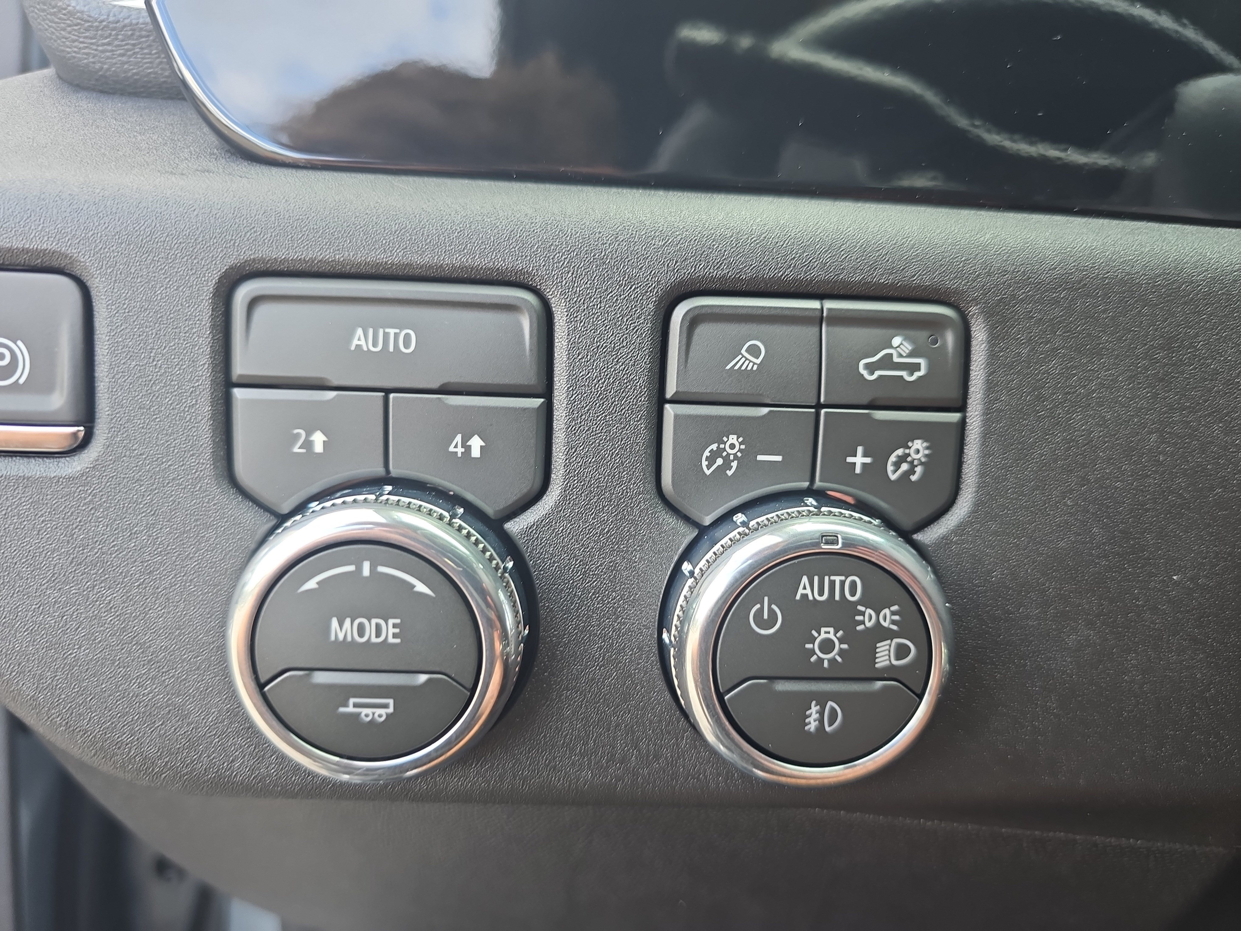 Used 2026 GMC Sierra 1500 Elevation w/ Elevation Premium Package AWD/4WD image 26