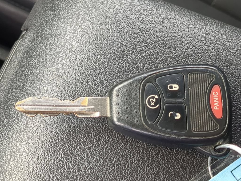 Used 2017 Jeep Patriot High Altitude FWD image 40