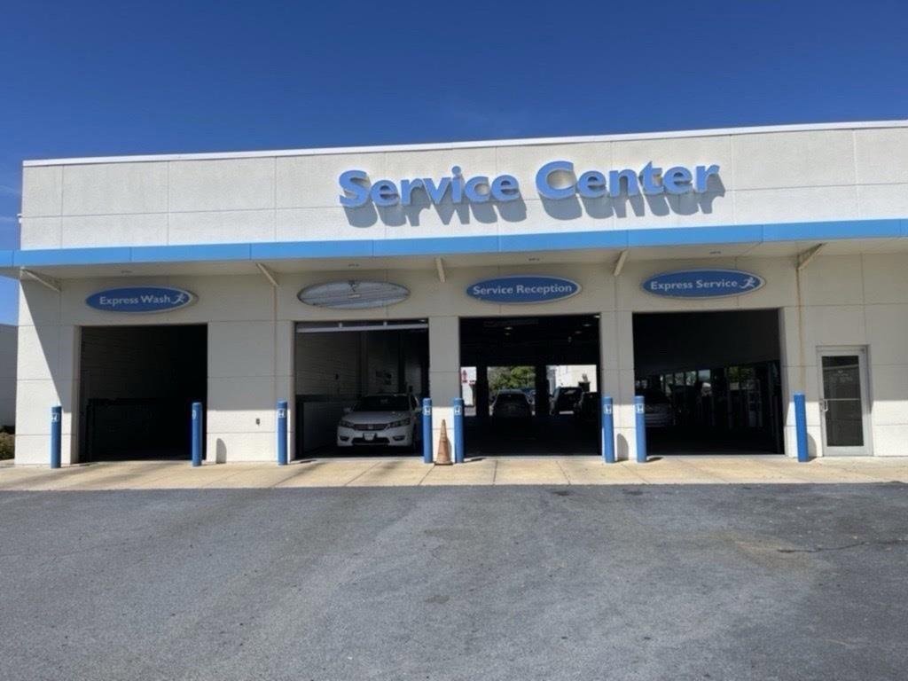 Used 2023 Ford Mustang Premium image 33