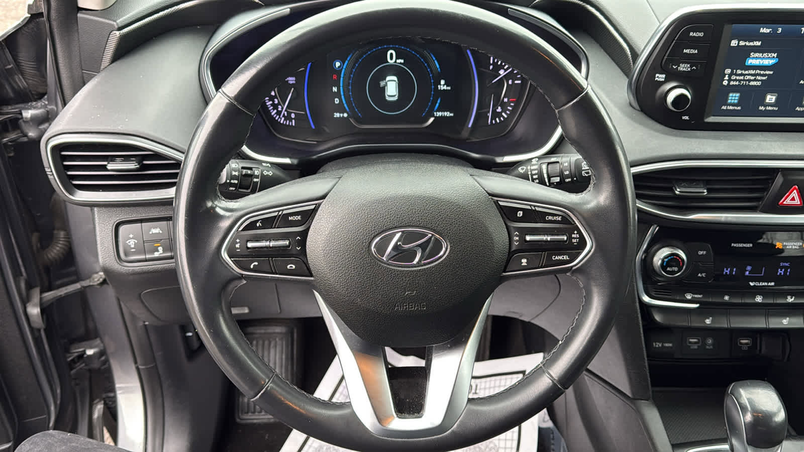 Used 2019 Hyundai Santa Fe SEL image 14