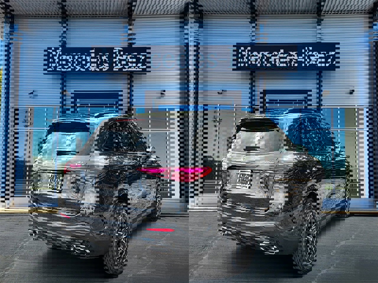 New 2026 Mercedes-Benz GLC 300 4MATIC image 6