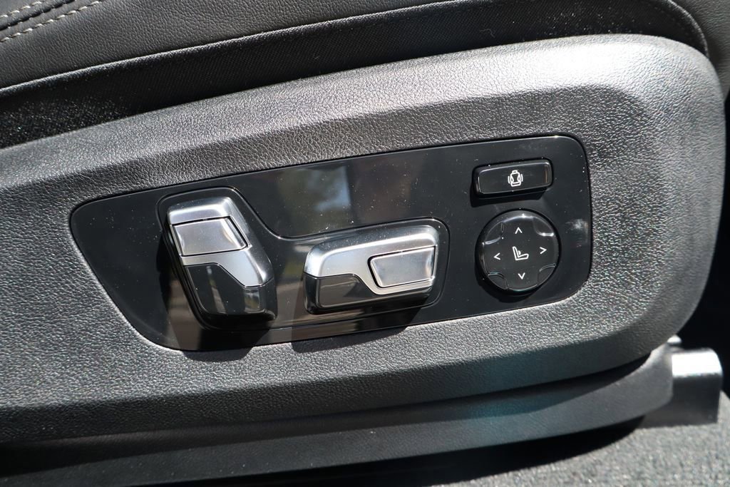 New 2026 BMW X5 xDrive50e image 36
