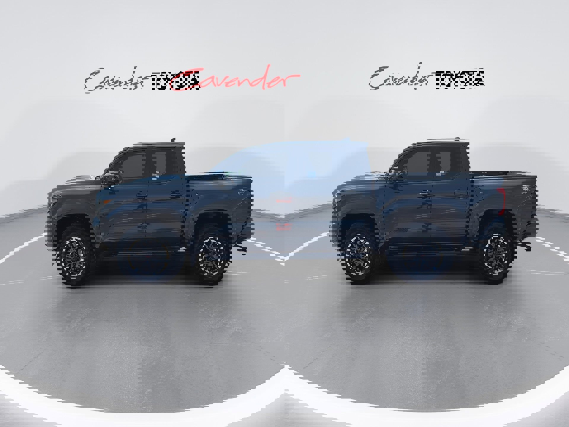 Used 2024 Toyota Tacoma TRD Sport image 5