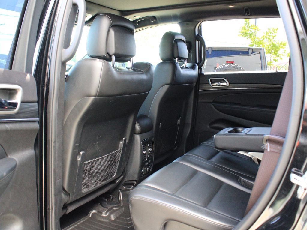 Used 2021 Jeep Grand Cherokee Limited w/ Luxury Group II AWD/4WD image 31