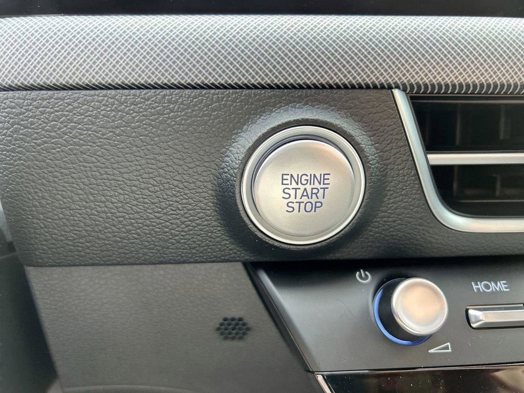 New 2026 Hyundai Sonata SE image 32