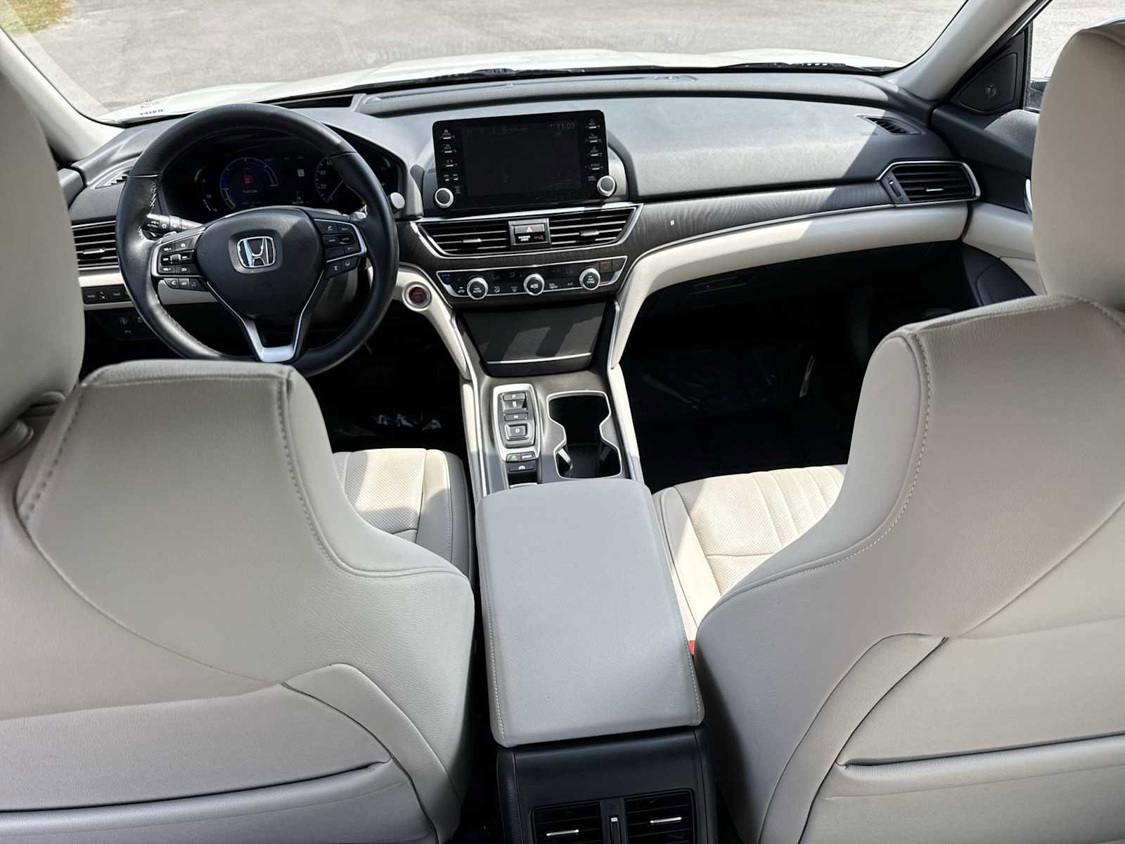 Used 2019 Honda Accord Touring image 15