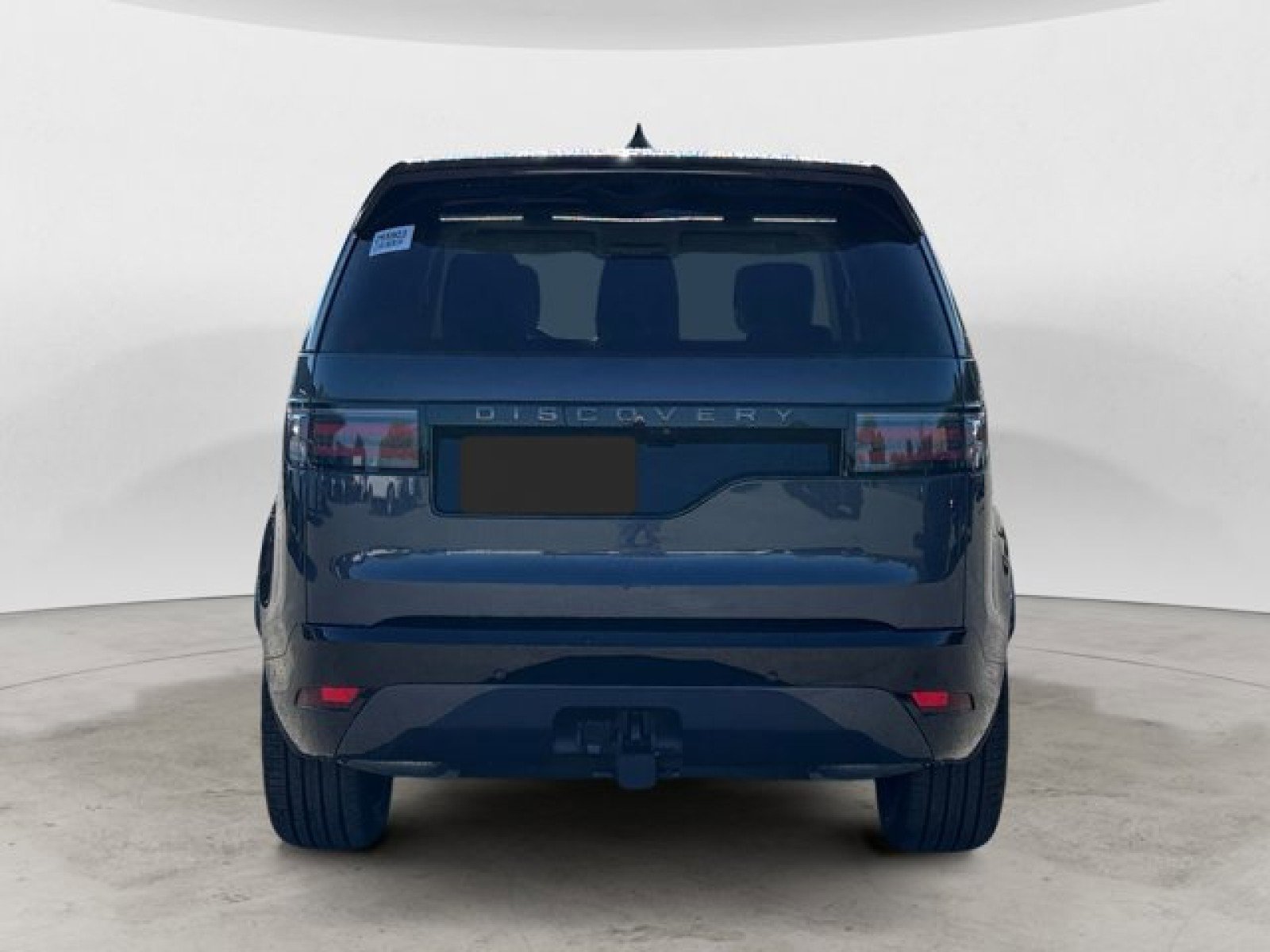 New 2025 Land Rover Discovery Dynamic SE image 5