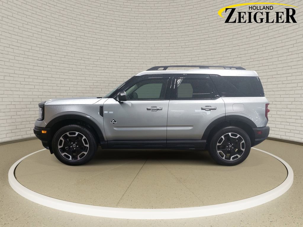 Used 2023 Ford Bronco Sport Outer Banks w/ Tech Package AWD/4WD image 8