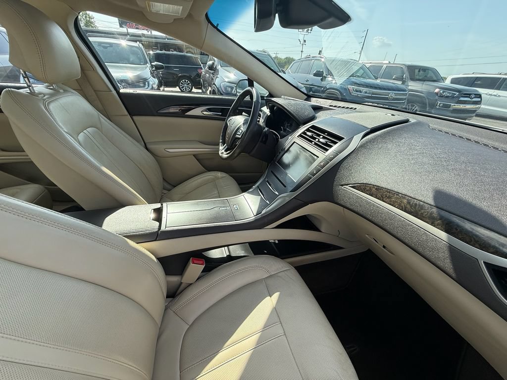 Used 2014 Lincoln MKZ Hybrid w/ Equipment Group 202A Reserve FWD image 23