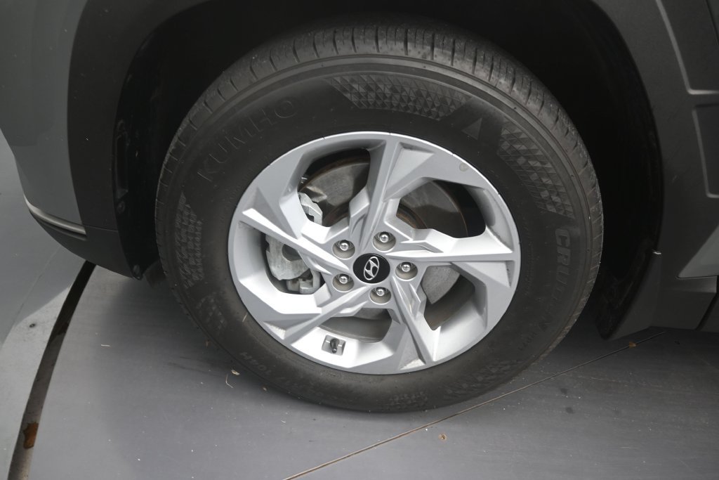 Used 2024 Hyundai Tucson SE FWD image 9