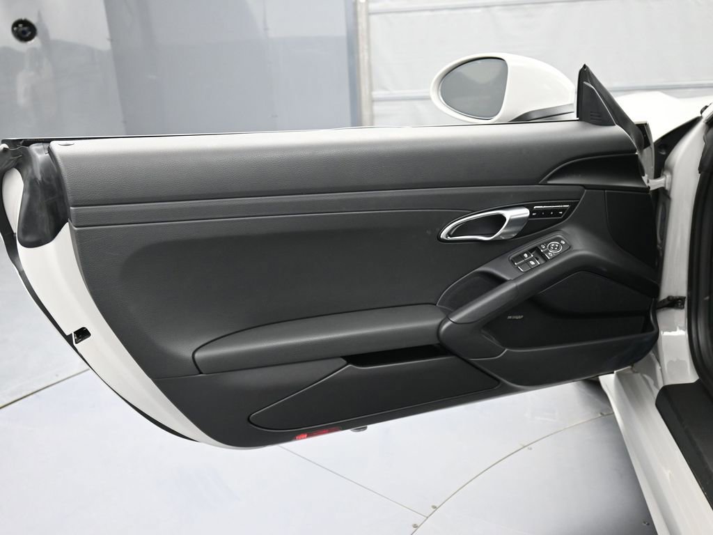 Certified 2025 Porsche 718 Boxster image 15