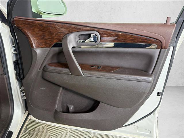Used 2014 Buick Enclave Premium w/ Trailering Provision Package FWD image 16