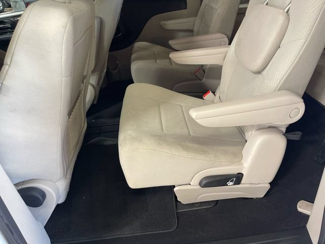Used 2012 Dodge Grand Caravan SE FWD image 21