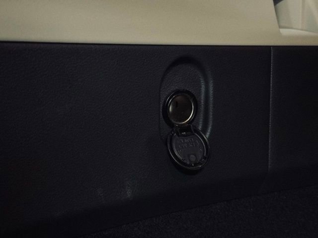 Used 2023 Nissan Rogue SL image 11