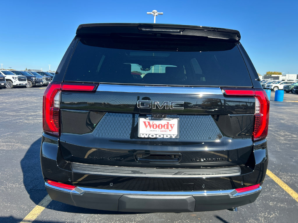New 2026 GMC Yukon Elevation w/ Elevation Premium Package AWD/4WD image 9
