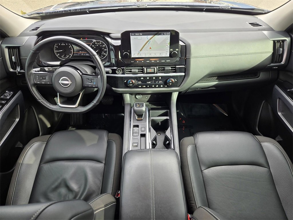 Used 2023 Nissan Pathfinder SL image 12