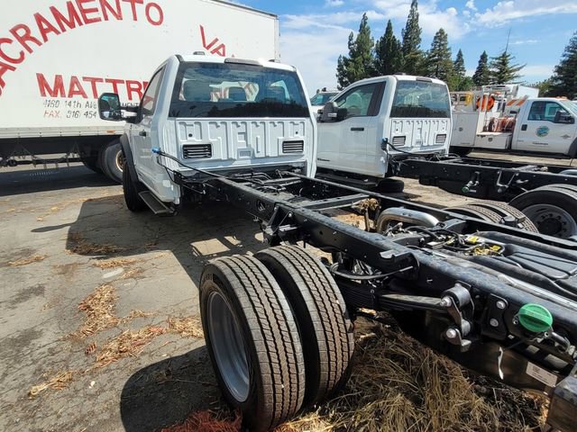 New 2024 Ford F550 4x4 Regular Cab Super Duty image 2