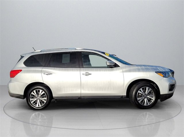 Used 2018 Nissan Pathfinder SL image 9