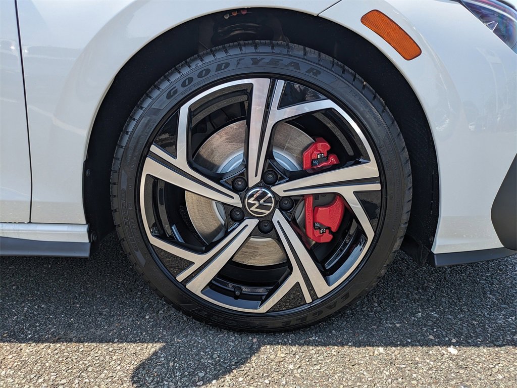 New 2025 Volkswagen GTI SE image 11