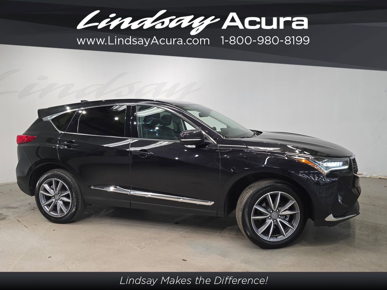 Used 2023 Acura RDX w/ Technology Package image 4